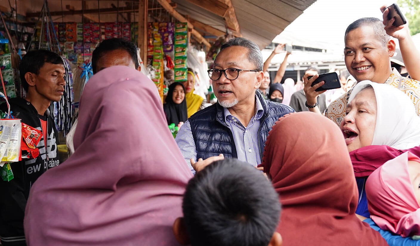 Menteri Perdagangan Zulkifli Hasan: Harga Kebutuhan Pokok Stabil dan Pasokan Terjaga di Pasar Kalianda